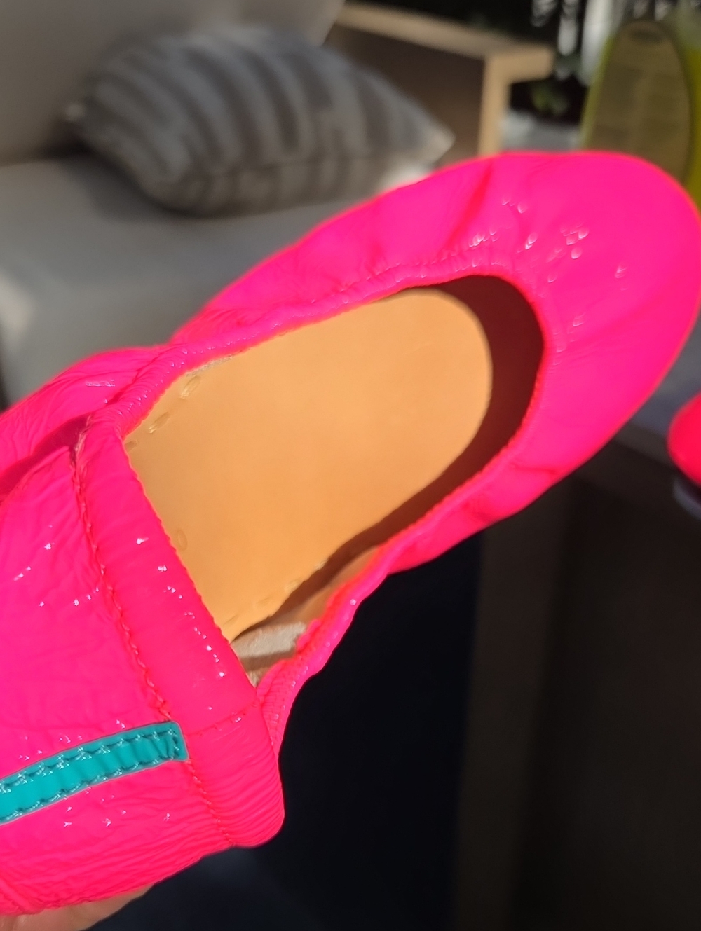 Tieks Pop Pink Ballet Flats Size 10 Offers Welcome!! - Picture 14 of 15